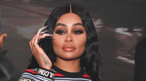 King February 19, 2018 6:21 pm. After Recent videos surface of blac chyna on the beach flaunting her surgical behind a video has just leaked of her giving a man oral sex. it’s currently unclear who this dude is exactly. Keep updated and leave your thoughts. Expand post for video.